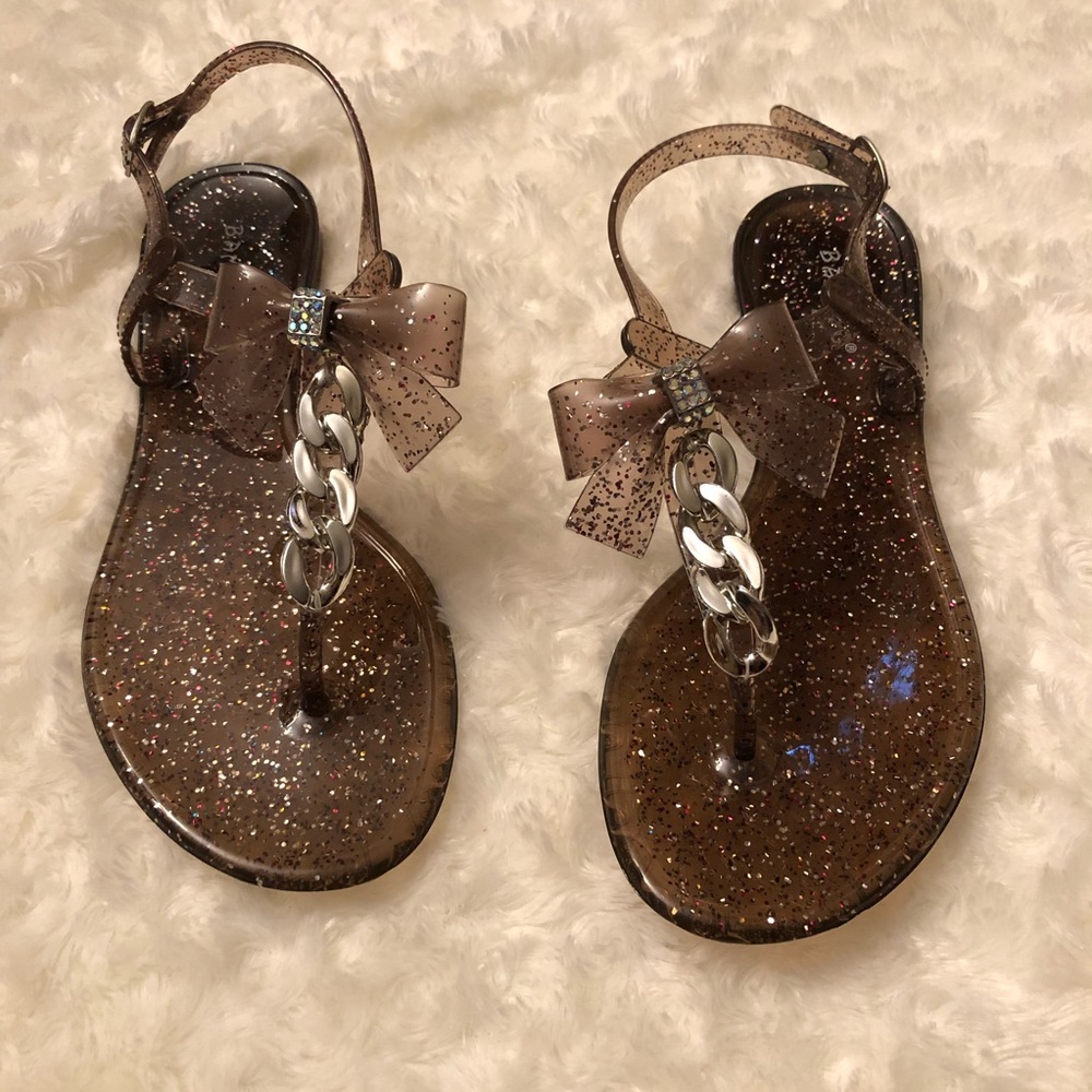 Smoke Jelly sandals